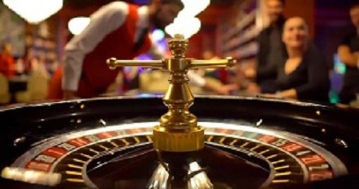 မြန်မာ ဖုန်းနှင့် lucky666666 APP ကစားနေမှု
